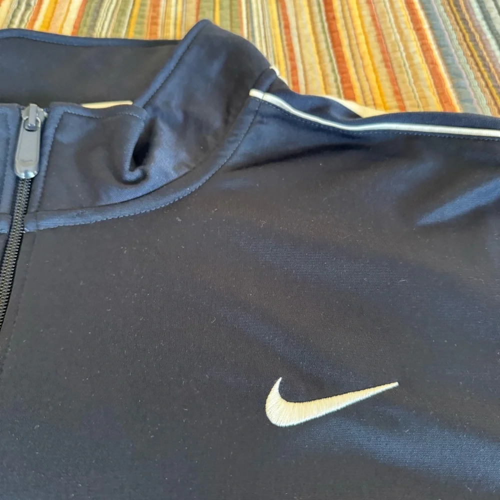 Nike Men's Navy Blue/White 2 piece tracksuit. Jacket 2XLT. Pants XLT sweatsuit
